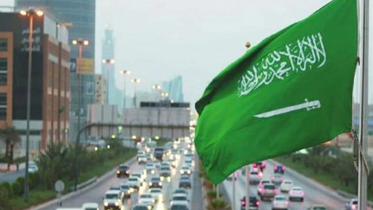أخبار السعودية اليوم.. استدعاء الكوادر التمريضية المكلفة بأعمال خارج المهنة.. عفو ملكي عن بعض السجناء بمناسبة شهر رمضان