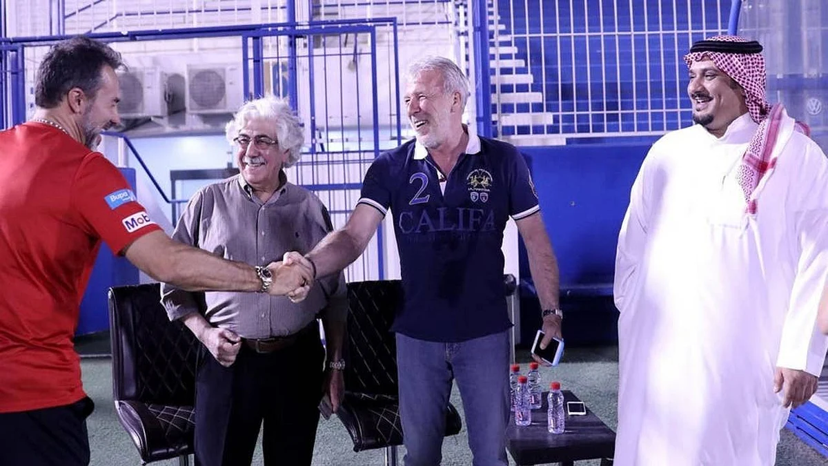 قائد الهلال يبعث رسالة خاصة إلى «العراب البلجيكي»