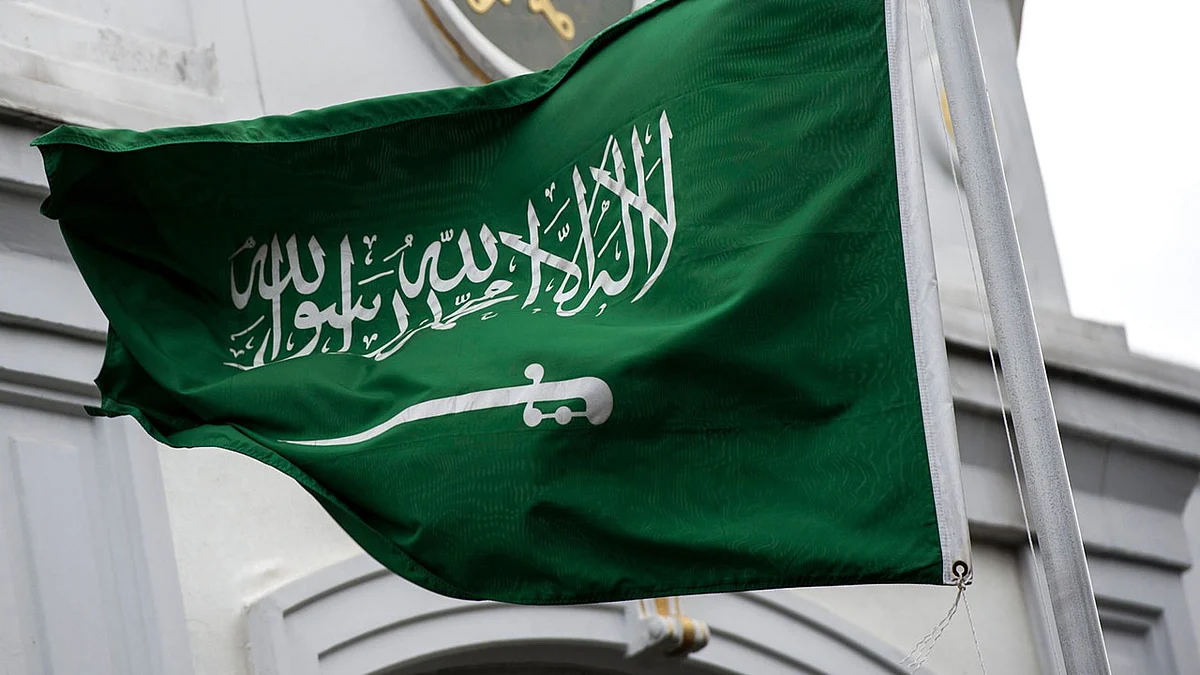 أخبار السعودية اليوم.. «سكني» يعلق الطلبات الجديدة لمبادرتي دعم المدنيين والعسكريين.. ورياح مثيرة للأتربة في 5 محافظات بمكة المكرمة