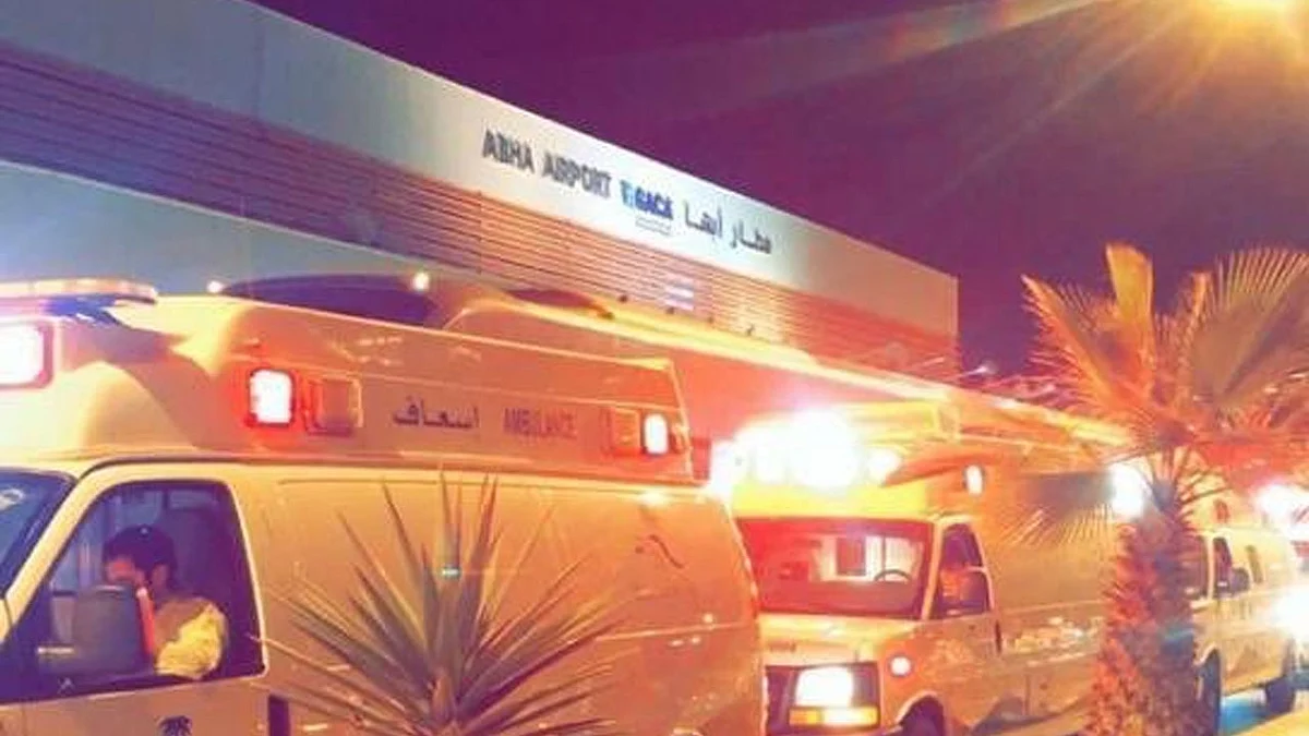 بالصور.. وصول 213 ممارسًا صحيًّا هنديًّا إلى مطار أبها الدولي