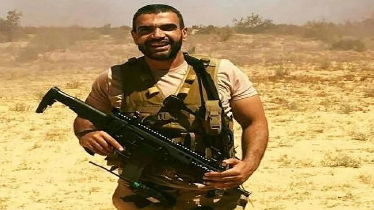 آخر ما قاله بملحمة البرث.. تعرف على قصة ضابط الصاعقة المصري الراحل أحمد المنسي