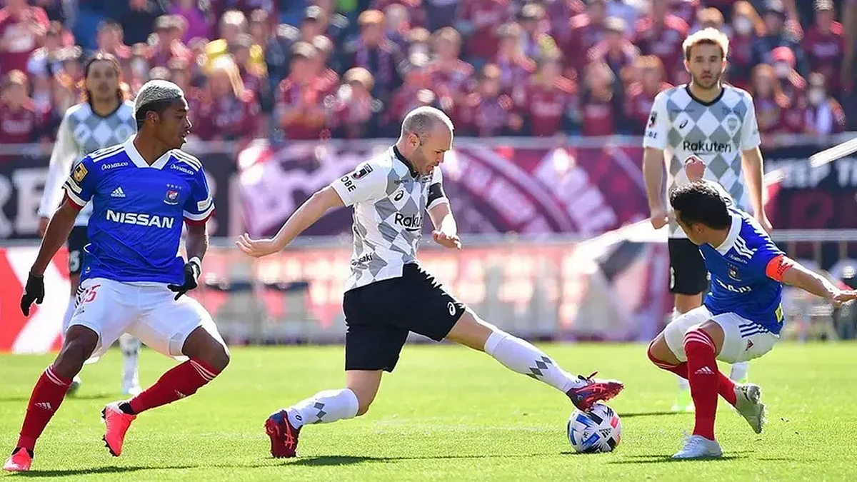 رسميًا.. عجلة الدوري الياباني تدور مجددًا 4 يوليو