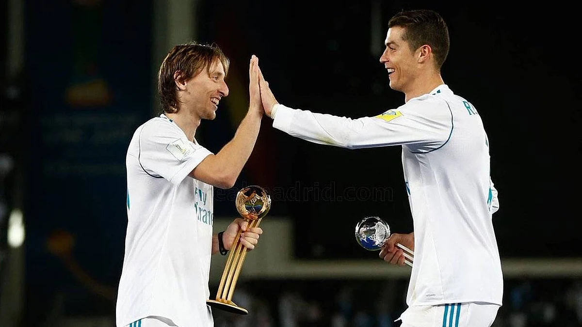 مودريتش يفتقد رونالدو.. وحزين لغياب ميلان عن دوري الأبطال