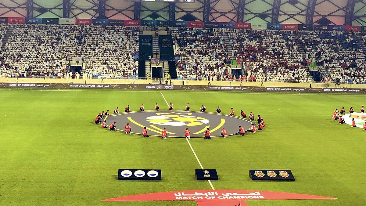 رابطة الدوري الإماراتي تتمسك بمكافآت الأندية
