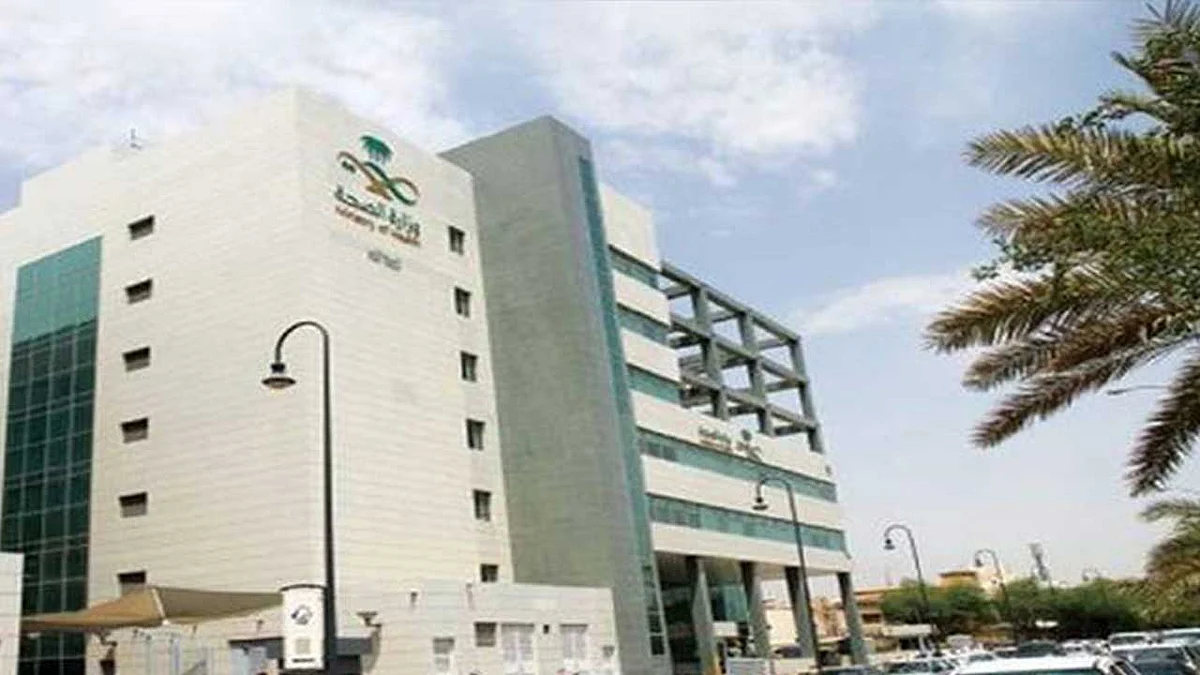 بالفيديو.. «الصحة» تحسم الجدل بشأن إصابة 30% من «متعافي كورونا» بتلیف رئوي مزمن