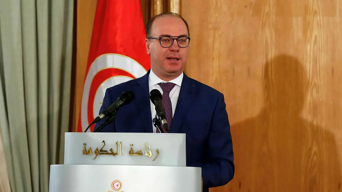 بالأسماء.. وزراء الإخوان خارج الحكومة التونسية بقرار من الفخفاخ