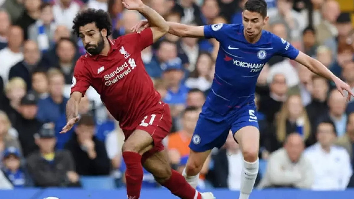 ليفربول vs تشيلسي.. نشوة الاحتفال والبحث عن تذكرة «الأبطال»