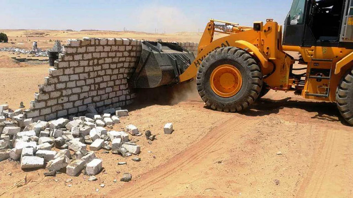 إزالة إحداثات غير نظامية على مساحة مليوني متر مربع بـ«الطائف الجديد»