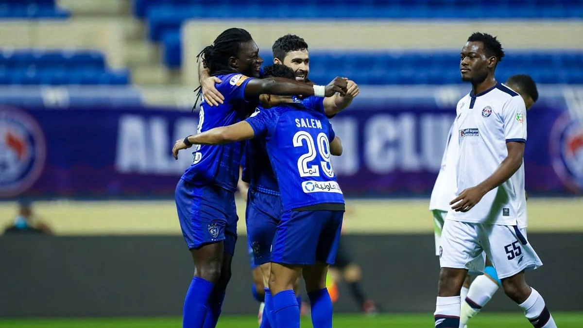 الهلال يعزز صدارته لدوري المحترفين برباعية نظيفة في شباك العدالة