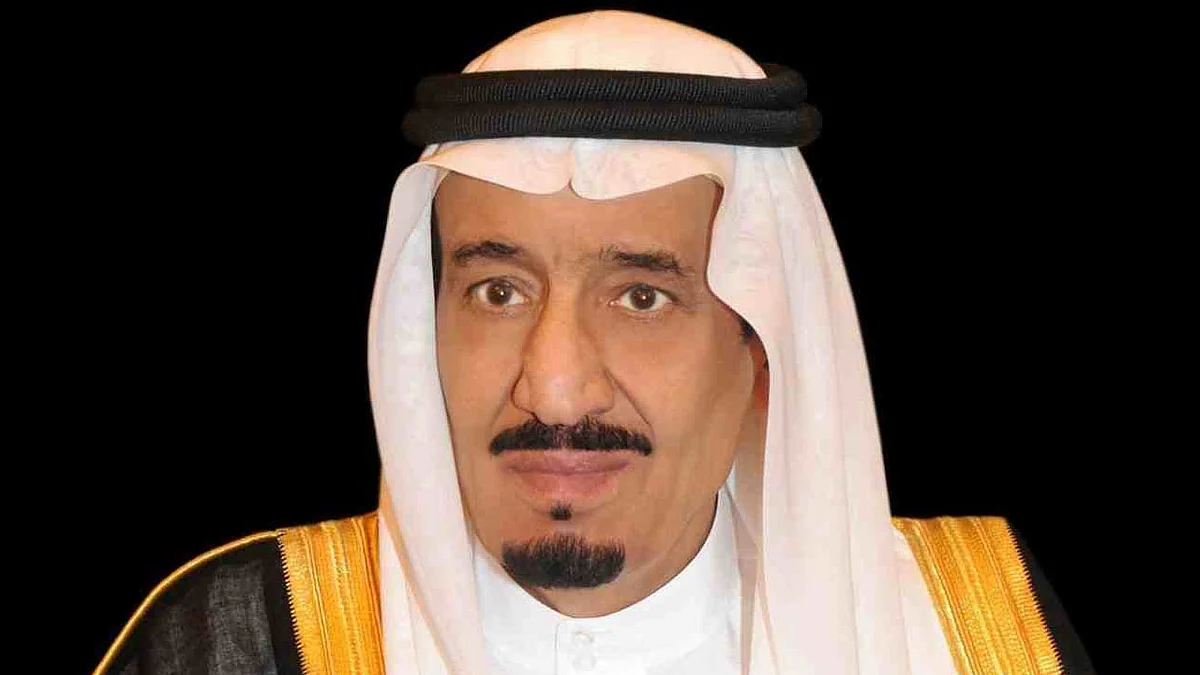 أمر ملكي بإحالة مسؤول للتقاعد وإعفاء آخرين إثر تعديات غير نظامية على أراضي البحر الأحمر