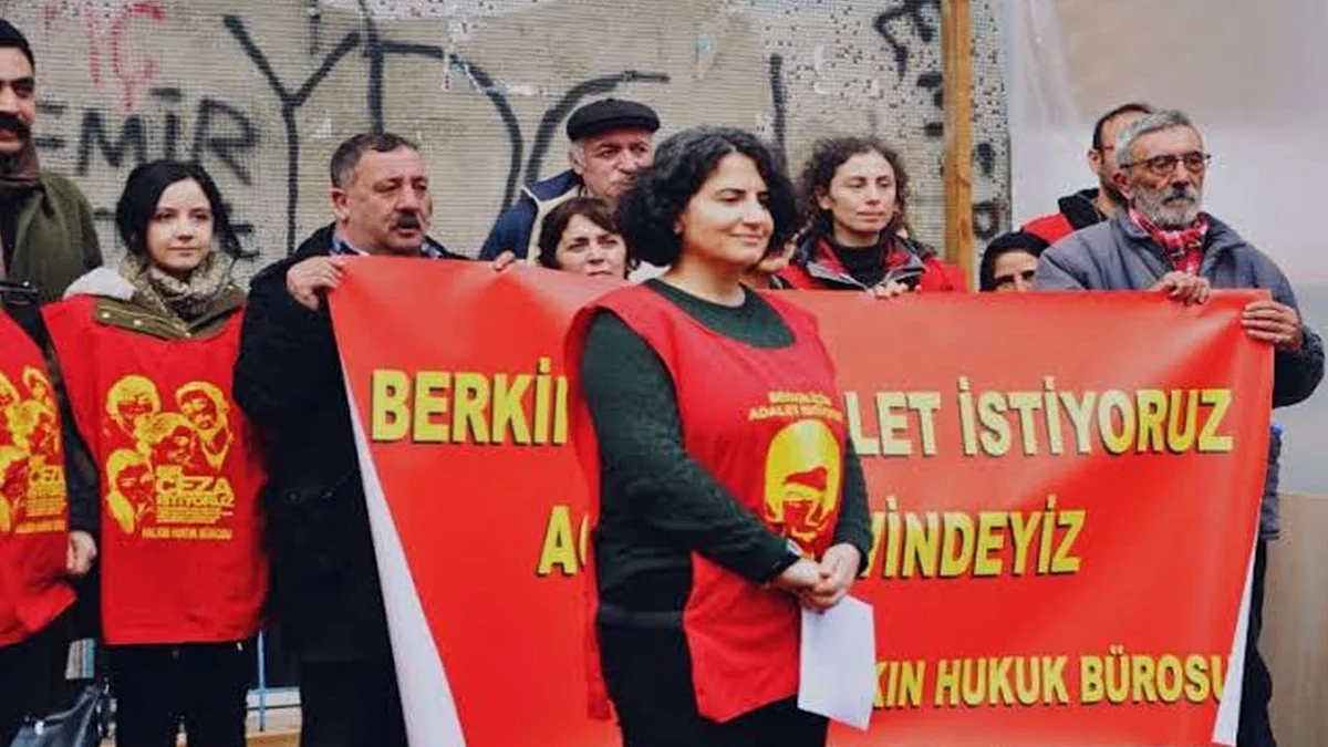 ضحية جديدة لسجون أردوغان.. وفاة المحامية الشهيرة «أبرو تيمتيك»