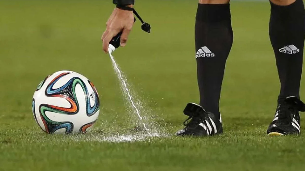 «الطريس» يدير لقاء النصر والاتفاق في مباراة رونالدو الأولى وصافرة بلغارية لموقعة الهلال وأبها