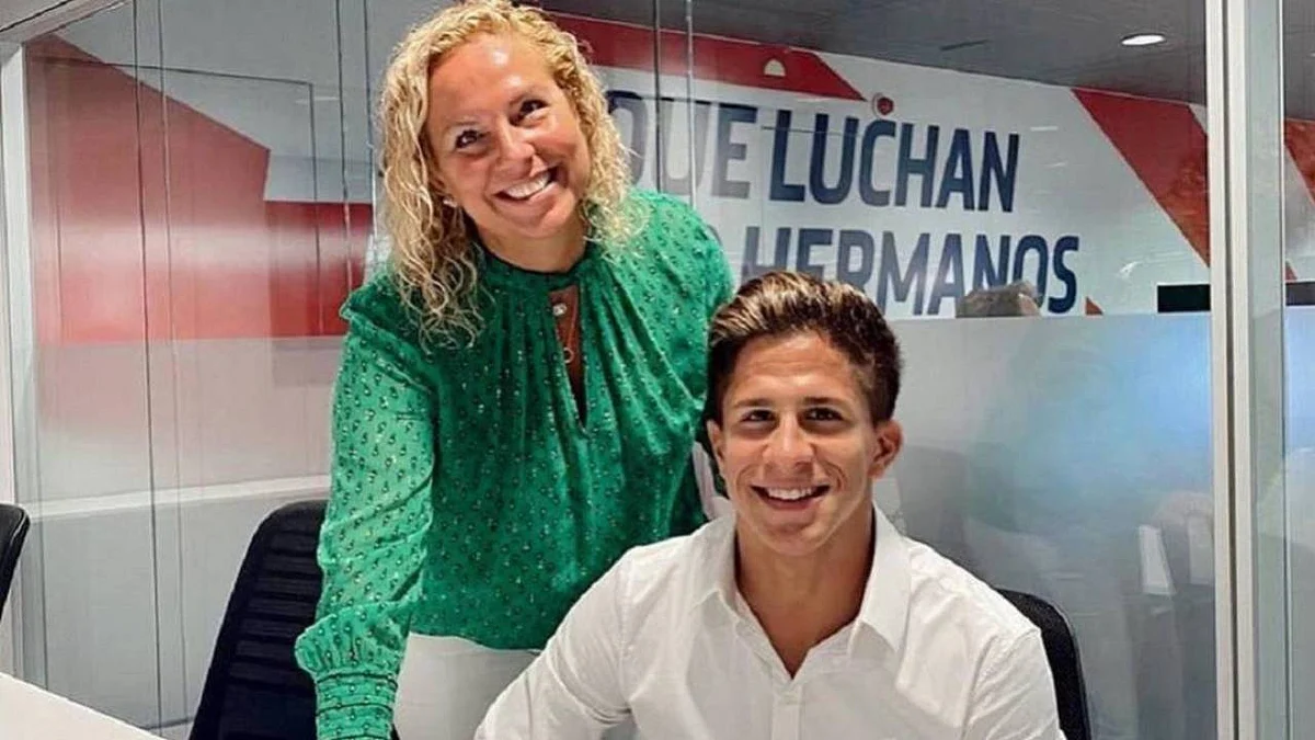 أتلتيكو مدريد يؤمن مستقبل الهجوم بـ«صفقة عائلية»