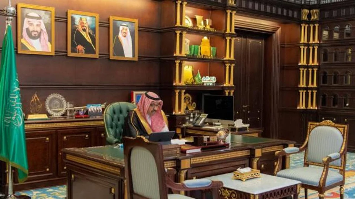 عبر الاتصال المرئي.. أمير الباحة يفتتح نظام «المسعف الإلكتروني»