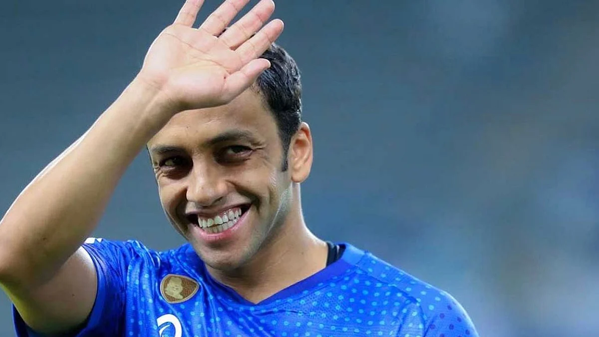 محمد الشلهوب يوجه رسائل الوداع.. ويختص جماهير الهلال