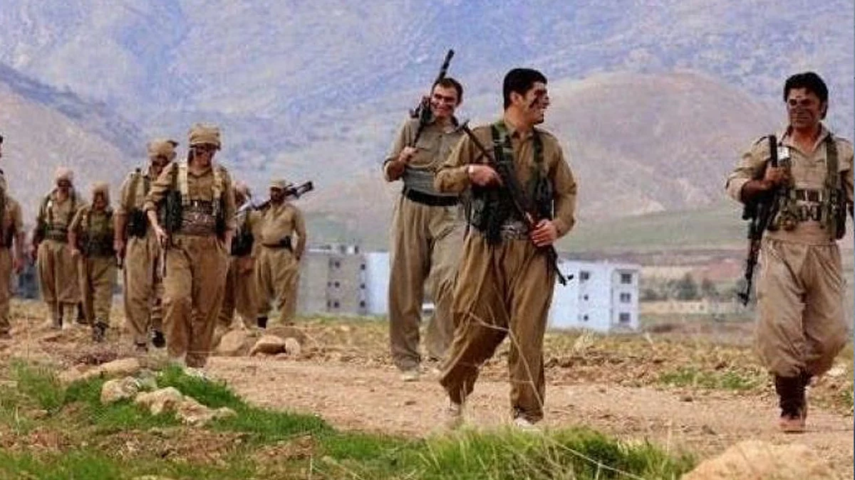 إيران تخلي 6 قرى عقب تصاعد المواجهات مع أحزاب كردية معارضة