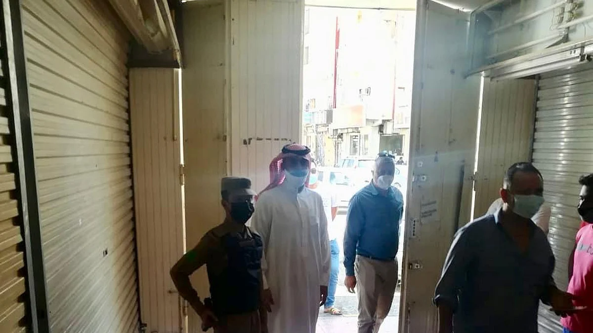 موارد الرياض تضبط 21 عاملًا مخالفًا لنظام العمل وتوجه 24 إنذارًا