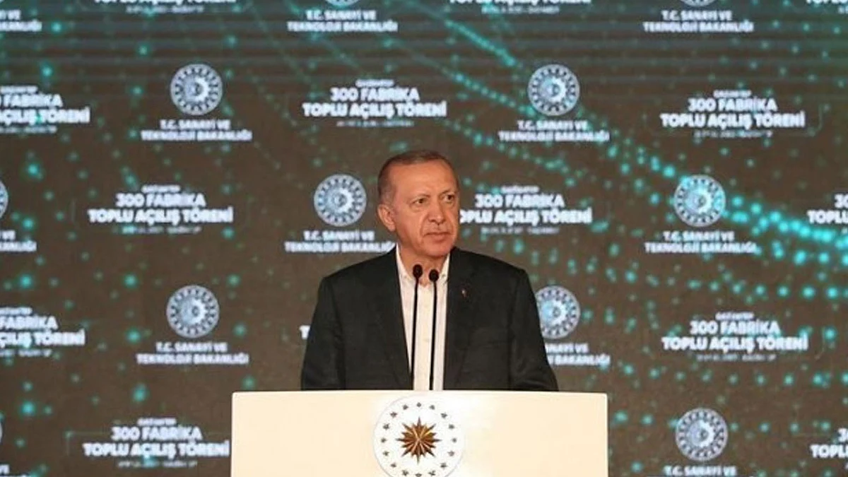 أردوغان يواصل لعبته المفضلة في إثارة الفتن الداخلية.. ويؤلب الأرمن على قيادتهم