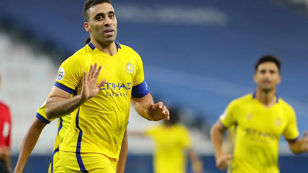 النصر يعبر التعاون بهدف حمدالله.. ويعقد مصير كارتيرون