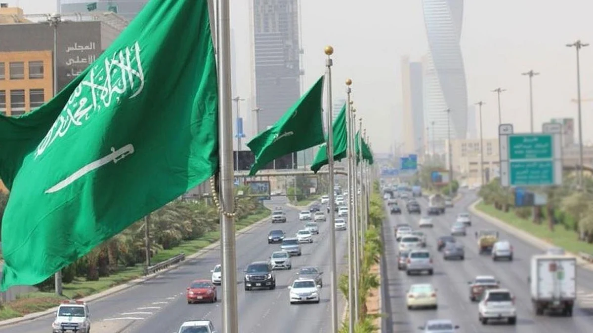 أخبار السعودية اليوم.. بدء التسجيل في مهرجان الملك عبدالعزيز للصقور.. والإعلان عن نسبة السيطرة على حريق تنومة