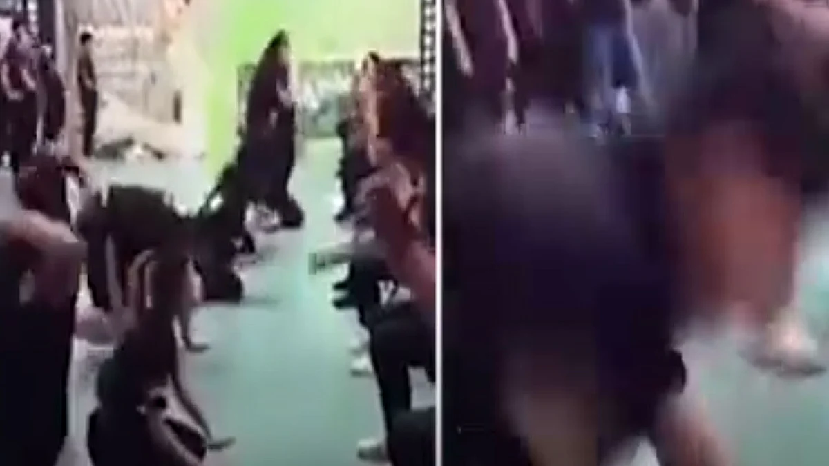بالفيديو.. شركة صينية تجبر موظفيها على صفع أنفسهم