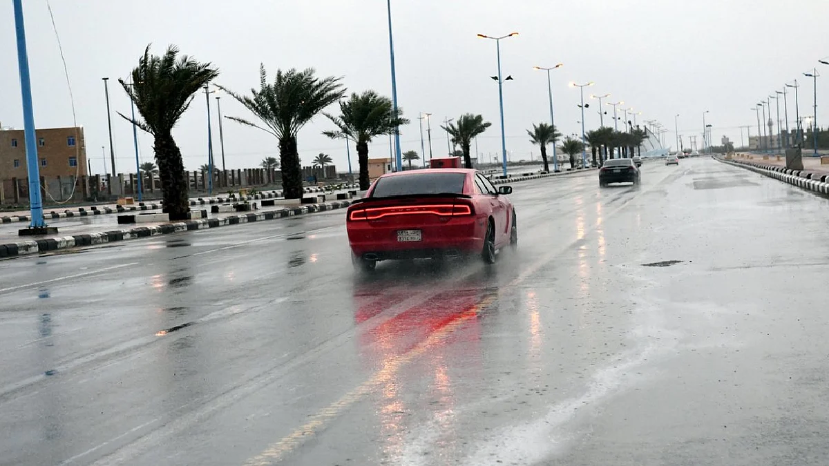 الأرصاد عن طقس الخميس: أمطار رعدية تسبقها رياح نشطة في 8 مناطق