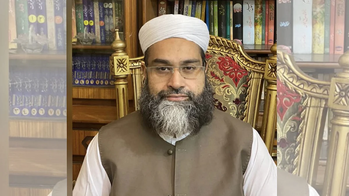 مجلس علماء باكستان يدين العمل الجبان في جدة.. ويؤكد وقوفه مع المملكة