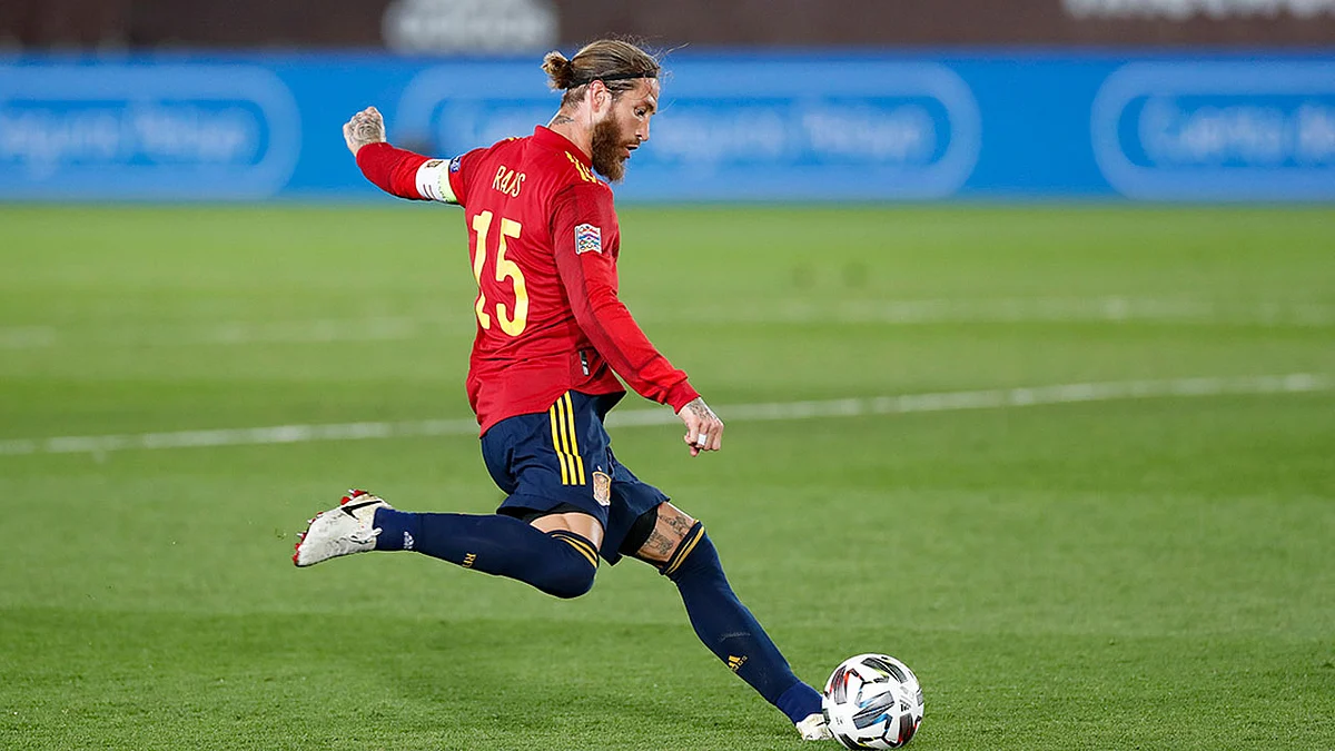 عقب معادلته رقم محمد الدعيع.. ريال مدريد يحتفي بإنجاز راموس مع منتخب إسبانيا