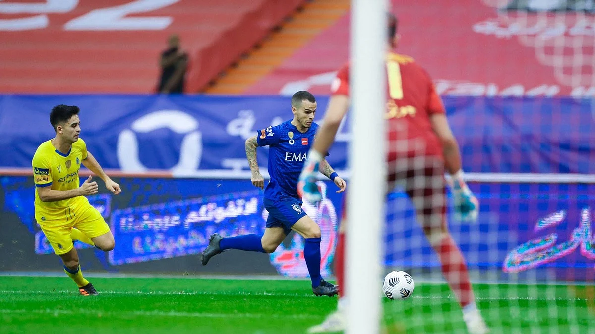 بعد لقاء النصر.. خبر صادم لجماهير الهلال يفسد فرحة الفوز بالديربي