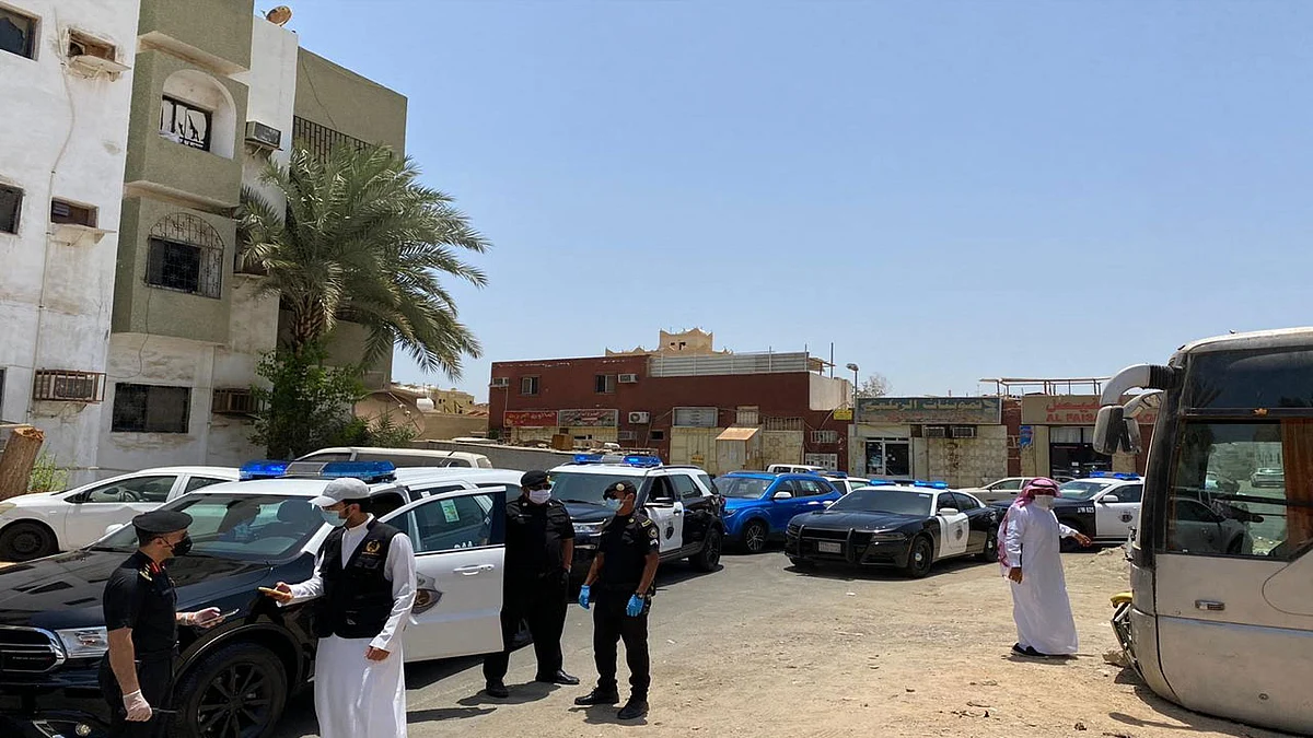 تورُّط عصابة في سرقة محلات تجارية بجدة.. وشرطة مكة تضبط أفرادها