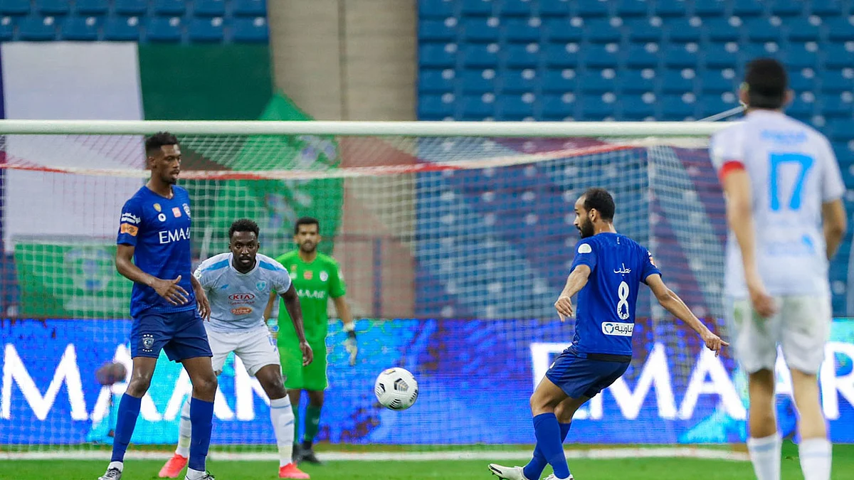 مدرب الفتح يحدد أسباب الخسارة أمام الهلال.. وسعدان يلوم «التركيز»