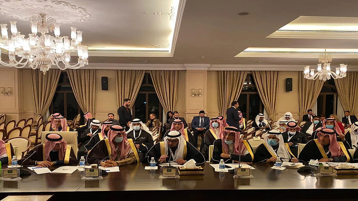 بالصور.. توقيع اتفاقات ثنائية خلال ملتقى الأعمال السعودي العراقي