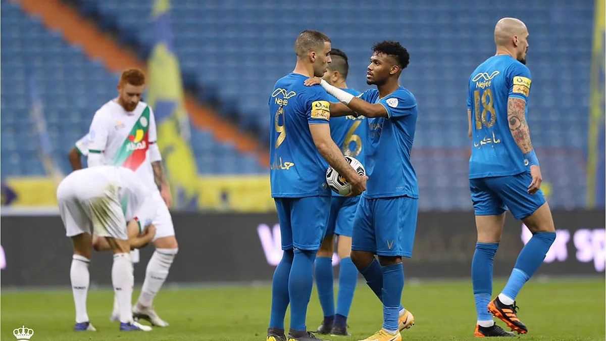 النصر يسعى للخروج من أزماته من بوابة الأهلي