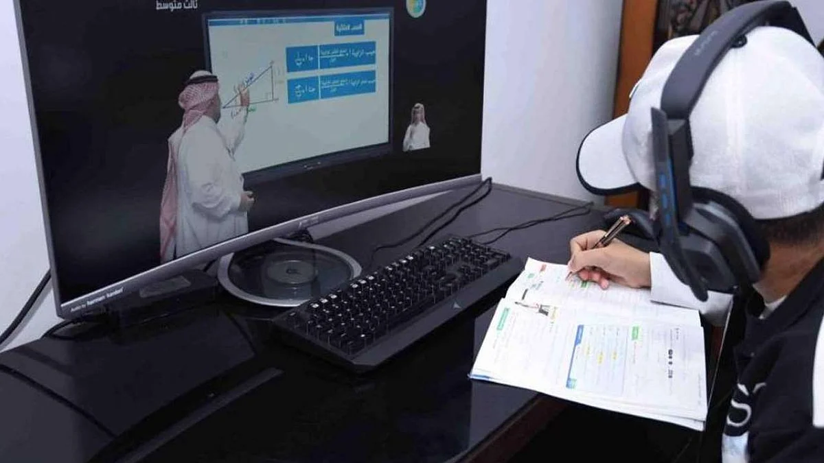 مستشار تربوي يوضح طرق ومواعيد المذاكرة الصحيحة