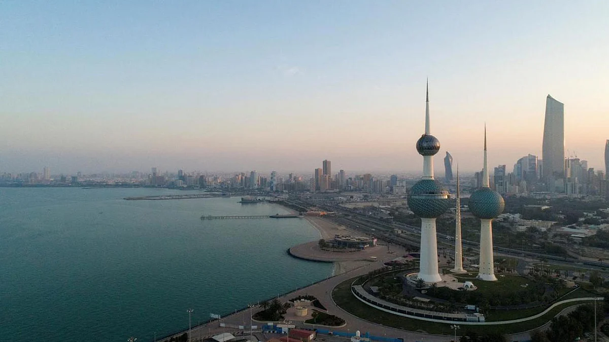 تراجع احتياطي النقد الأجنبي بالكويت في الشهر الماضي