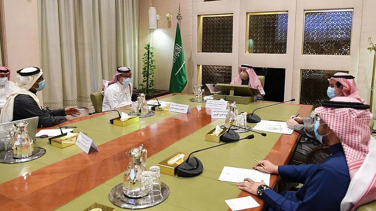 أمير الرياض يوجه بالتنسيق بين الجهات المسؤولة عن السياحة