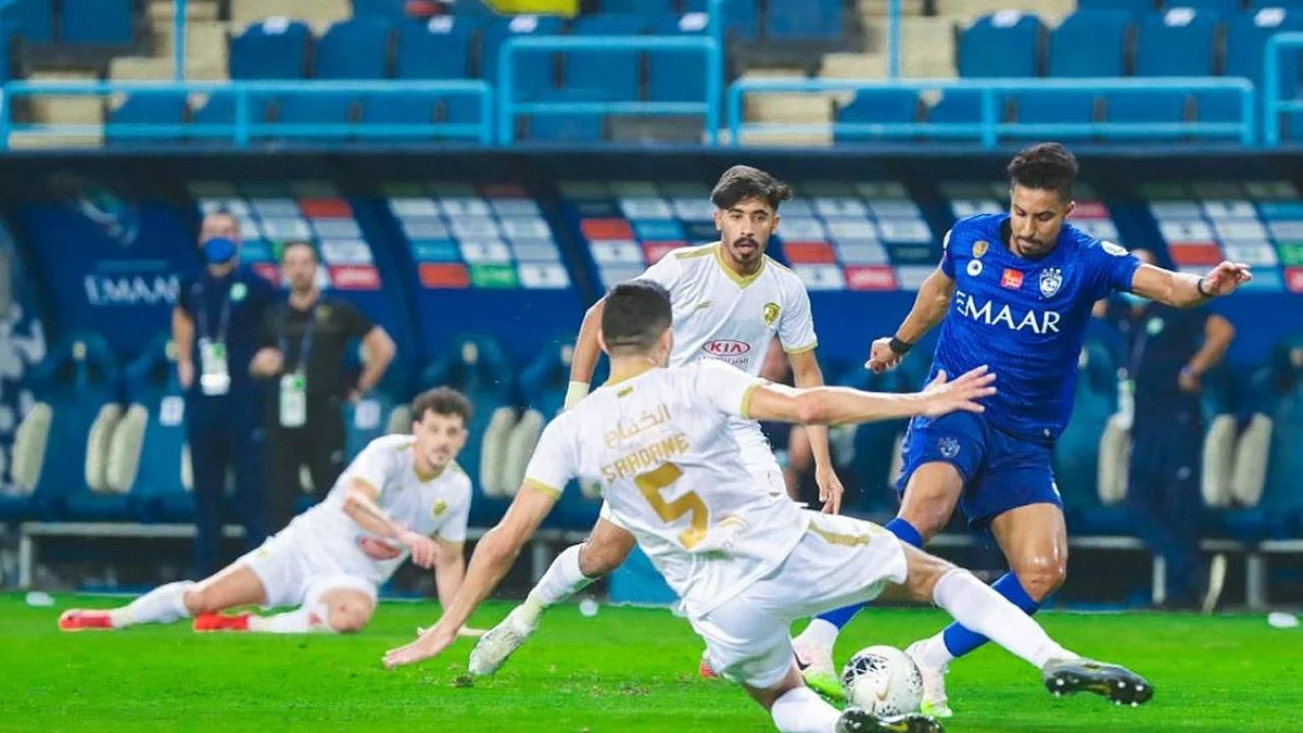 لوشيسكو يُغير جلد الهلال.. وبن دبكة يقود هجوم الفتح