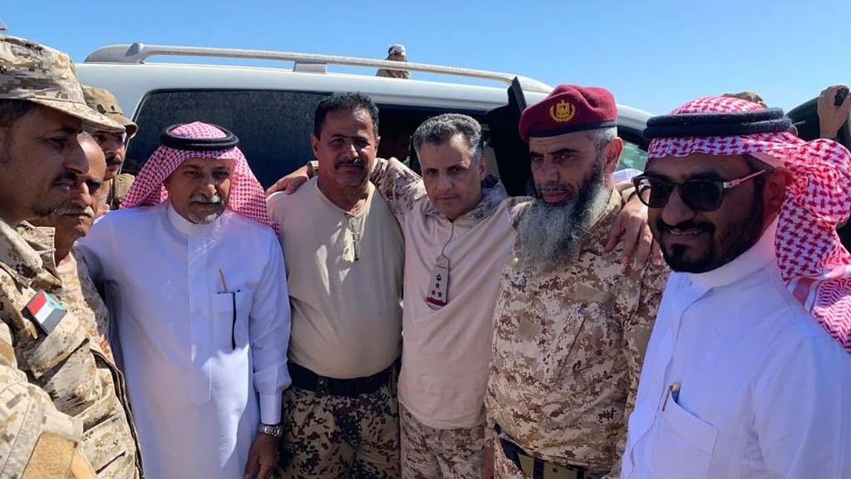 بالصور.. اكتمال الترتيبات العسكرية بين حكومة اليمن والمجلس الانتقالي الجنوبي