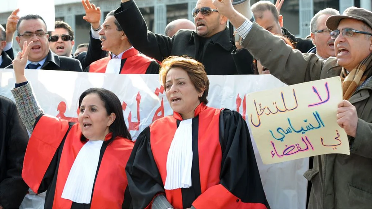 تعثر جديد لمفاوضات بين القضاة والحكومة في تونس.. وإضراب المحاكم يستمر
