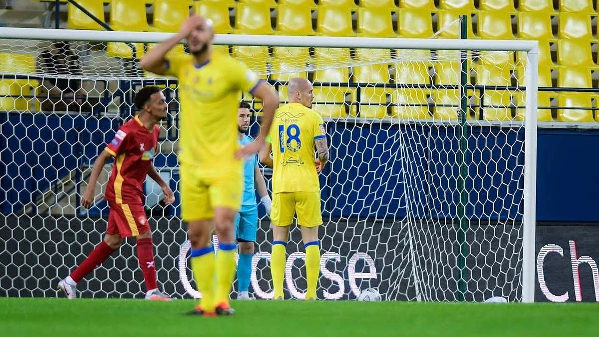 ضمك يفسد فرحة النصر بملعبه الجديد ويفرض عليه التعادل الإيجابي