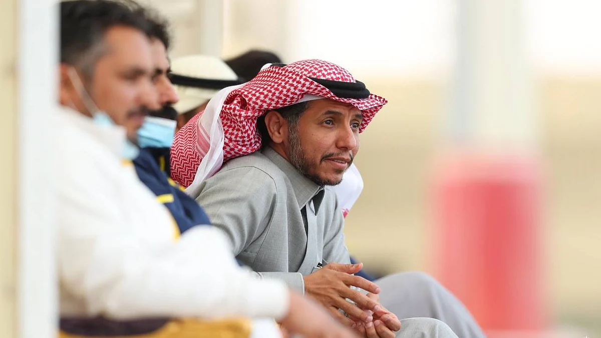 بالفيديو.. رئيس النصر يدخل في مشادة مع حكم موقعة الفيصلي