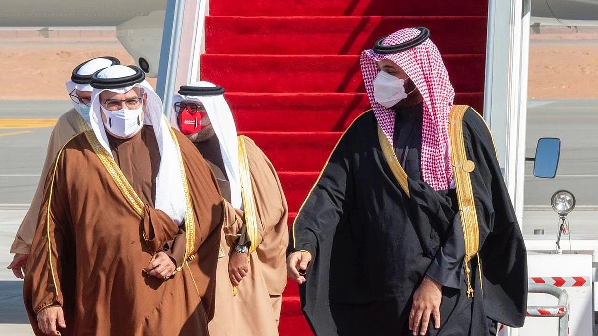 بالصور.. ولي العهد في مقدمة مستقبلي وفود القمة الخليجية الـ41