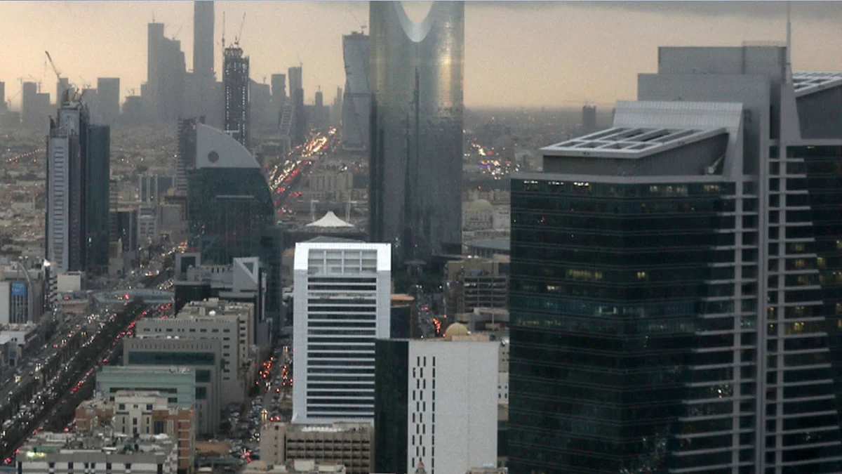 الاقتصاد الأكبر عربيًا.. «بلومبرج»: نشاط الأعمال في السعودية عند أعلى نقطة في عام