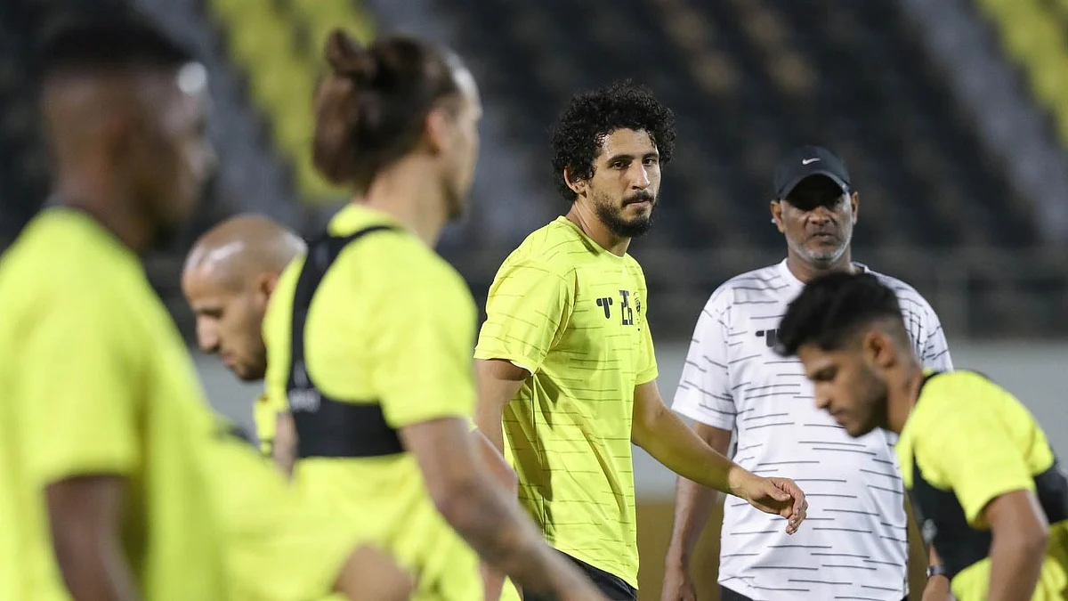 آل الشيخ يحسم مصير مشاركة أحمد حجازي في النهائي العربي