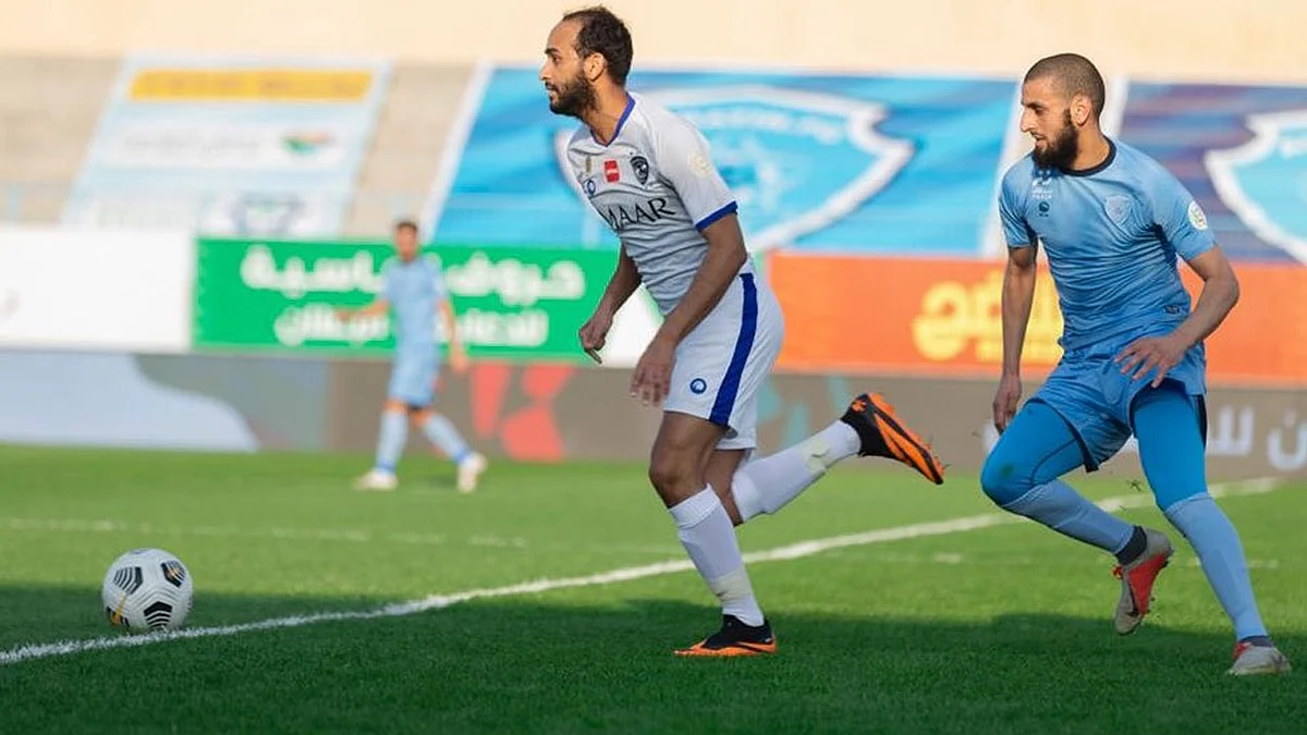 الهلال يواصل خسارة النقاط ويسقط في فخ التعادل أمام الباطن