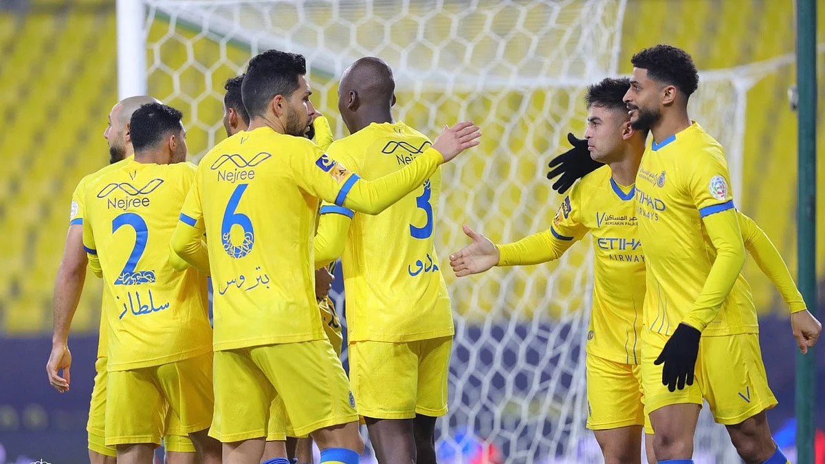 «النصر» يقص شريط انتصاراته على ملعبه الجديد بثلاثية في شباك العين
