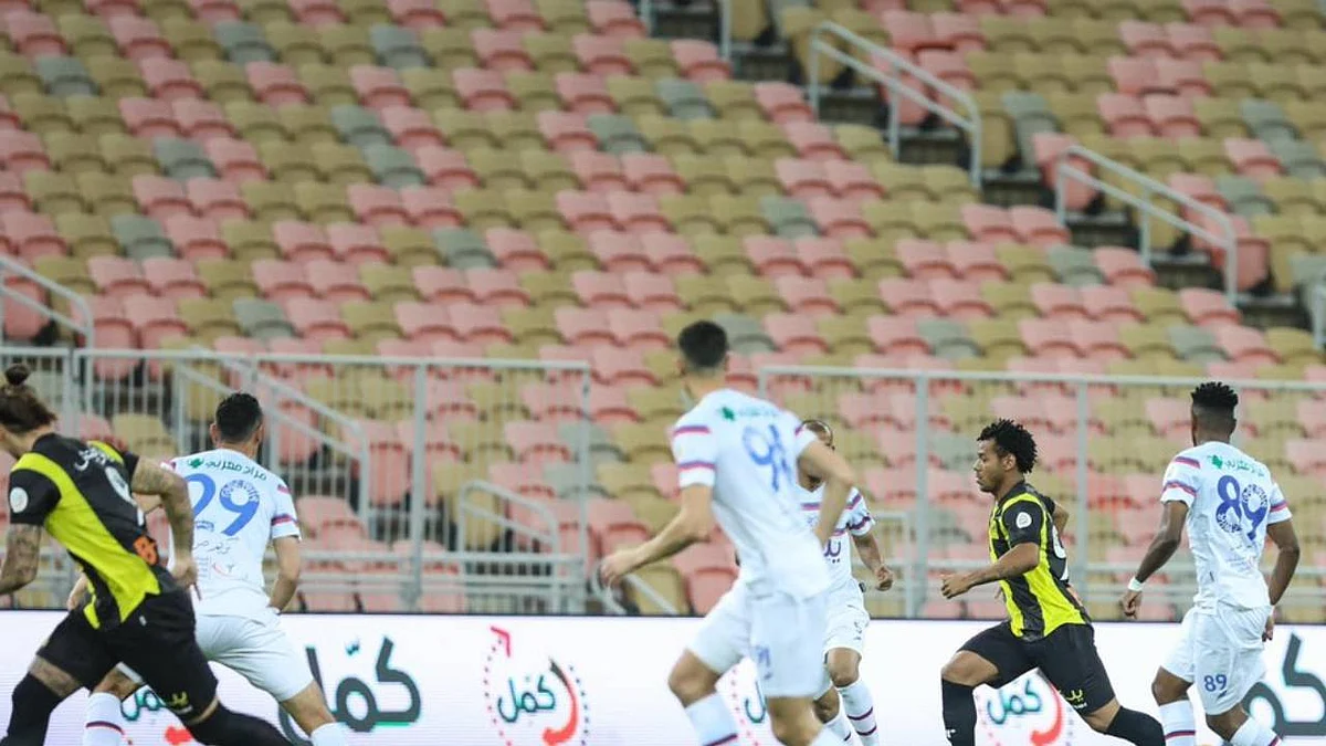 بالفيديو.. صاروخية ستراندبيرج تخترق جدار جروهي وتمنح أبها فوزًا غاليًّا على الاتحاد