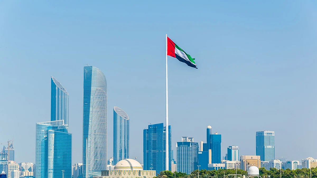حكومة دبي تفرض قيودًا جديدةً على حفلات الزفاف والمطاعم بسبب كورونا