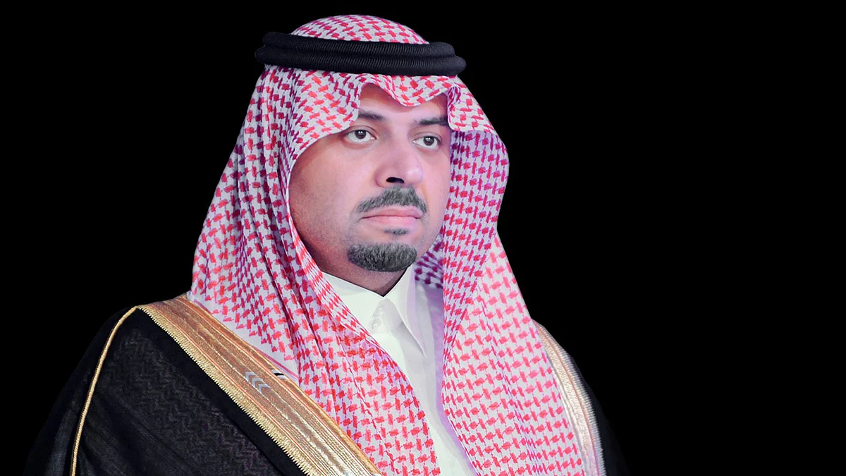 أمير الحدود الشمالية يوّجه بعلاج طفل في أحد المراكز المتقدمة والمتخصصة