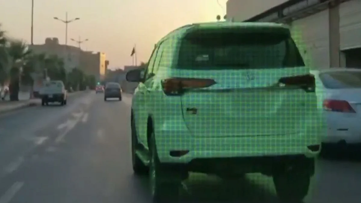 بالفيديو.. نصائح من «المرور» حول الدخول من الطريق الفرعي إلى الرئيسي